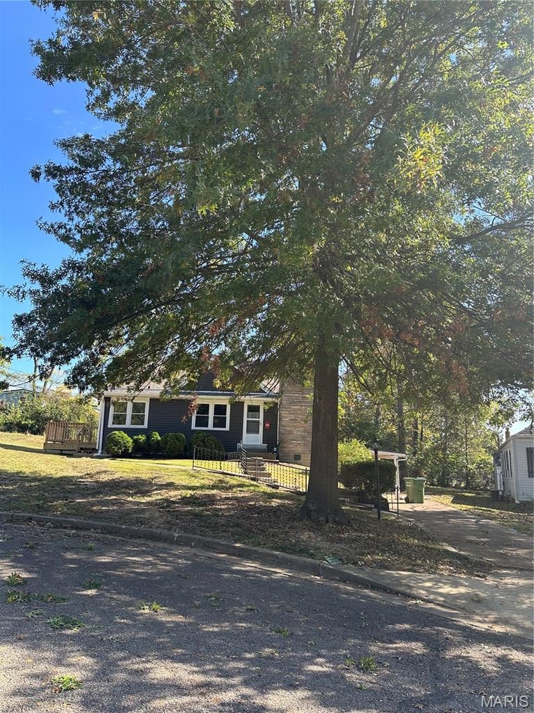 Photo of 28 Rolla Gardens Drive, Rolla, MO 65401 (MLS # 26068091)