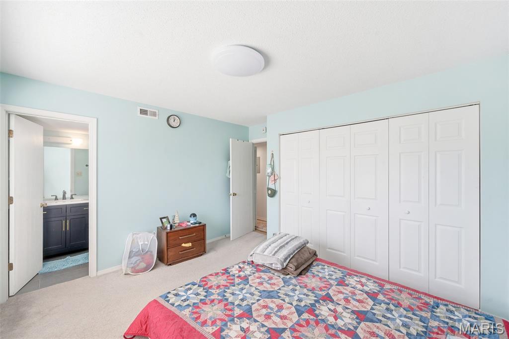 Carriage Parc Condo - Residential