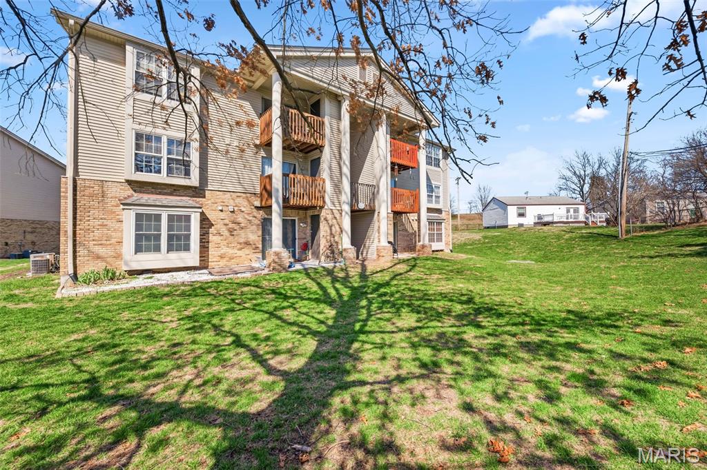 Carriage Parc Condo - Residential