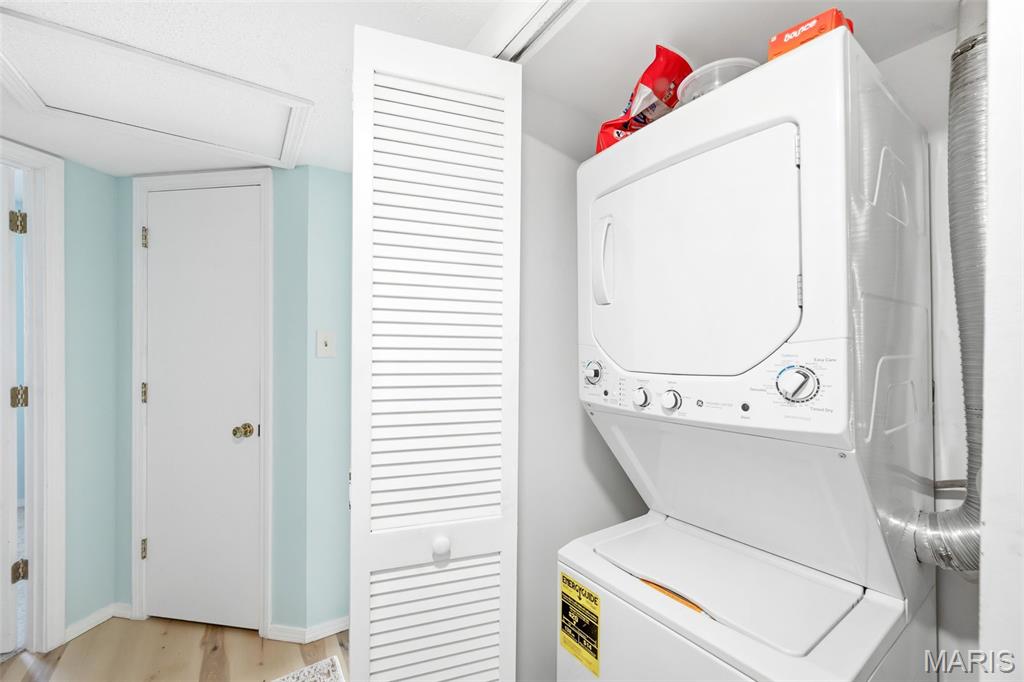 Carriage Parc Condo - Residential