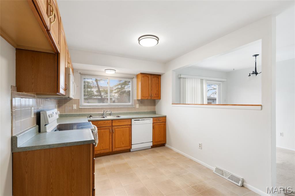 Marquette Hills - Residential