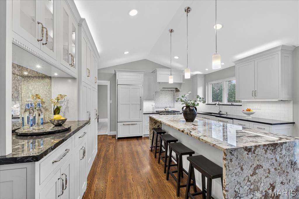 Steeplechase Lane - Residential