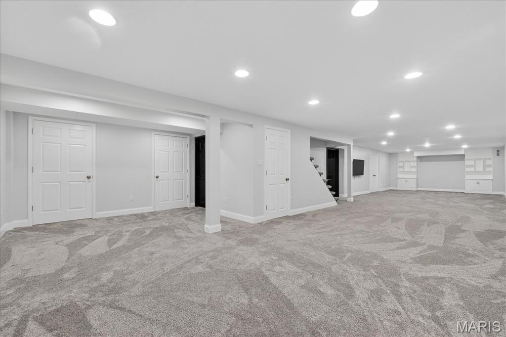 Steeplechase Lane - Residential