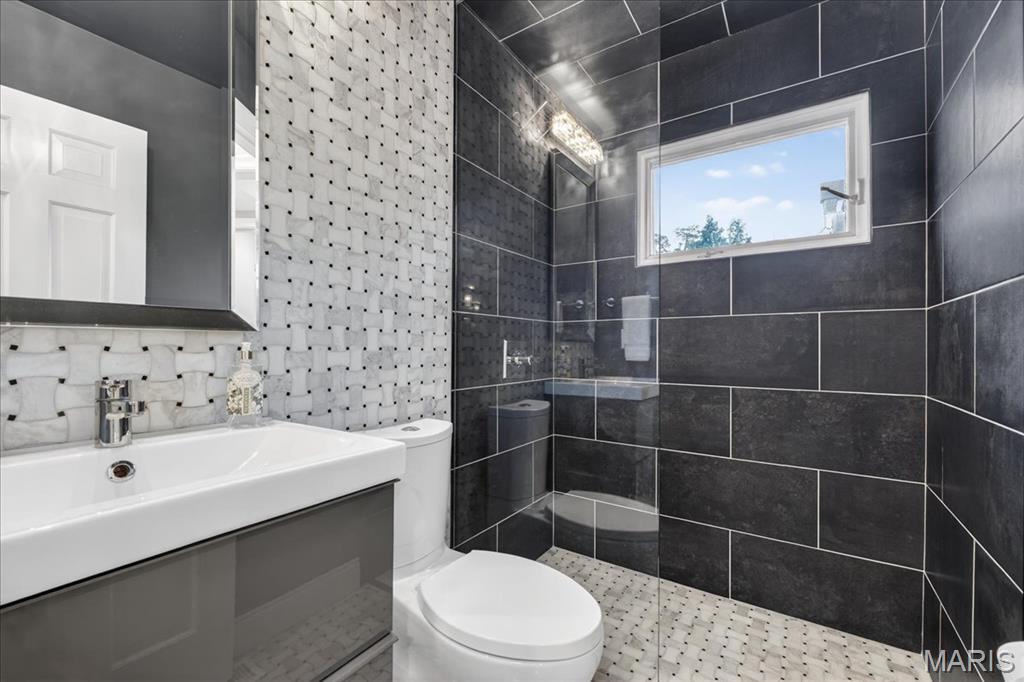 Steeplechase Lane - Residential