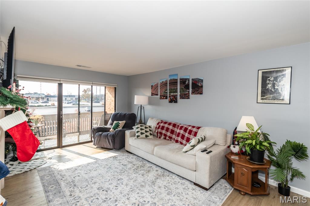 St Louis, Missouri 63141, United States, 1 Bedroom Bedrooms, ,1 BathroomBathrooms,Residential,Active,192395