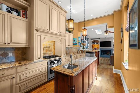 Tiny photo for 1911 Hickory Street, St Louis, MO 63104 (MLS # 26030901)