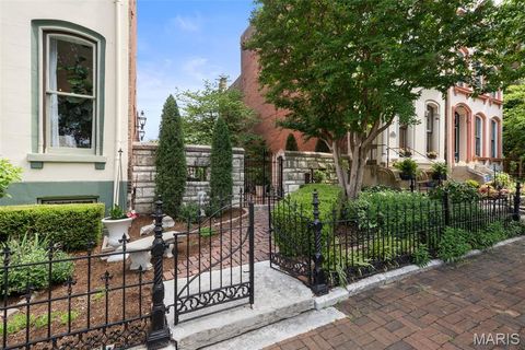 Tiny photo for 1911 Hickory Street, St Louis, MO 63104 (MLS # 26030901)