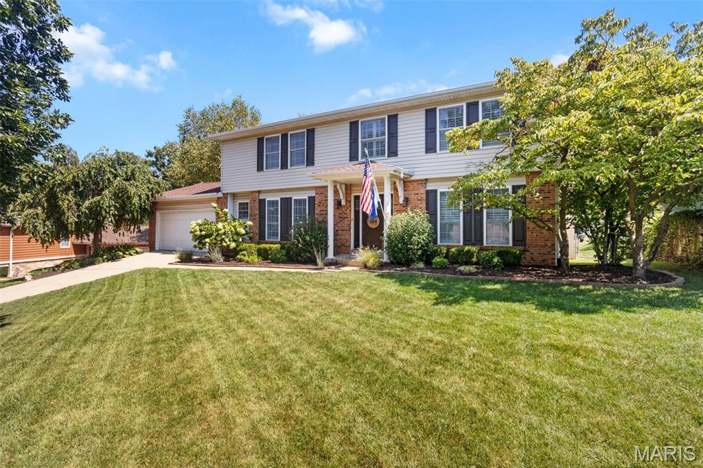 Photo of 5614 Hillridge Court, St Louis, MO 63128 (MLS # 26040451)