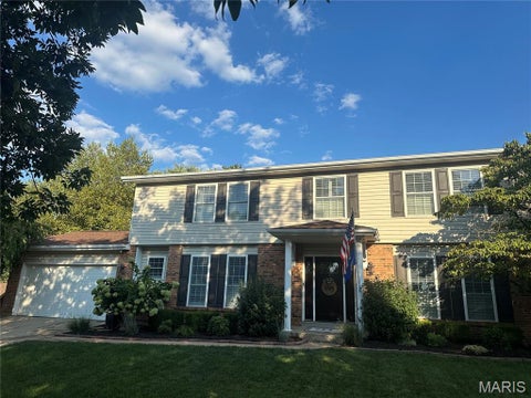 Photo of 5614 Hillridge Court, St Louis, MO 63128 (MLS # 26040451)