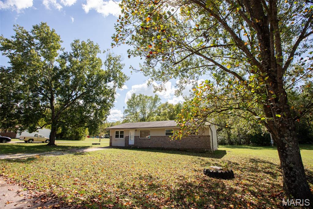 Rolla, Missouri 65401, United States, 3 Bedrooms Bedrooms, ,2 BathroomsBathrooms,Residential,Active,221693