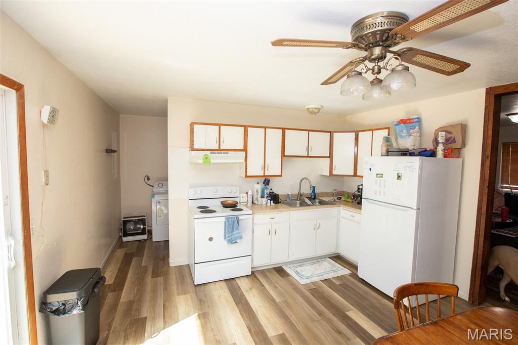 Rolla, Missouri 65401, United States, 3 Bedrooms Bedrooms, ,2 BathroomsBathrooms,Residential,Active,221693