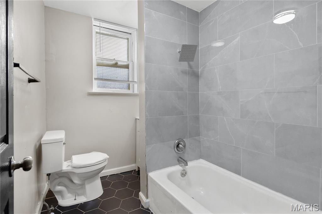 Quinette Add - Residential Income