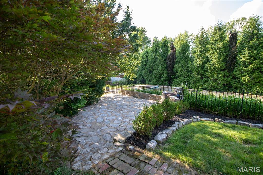 Edward Joy - Residential