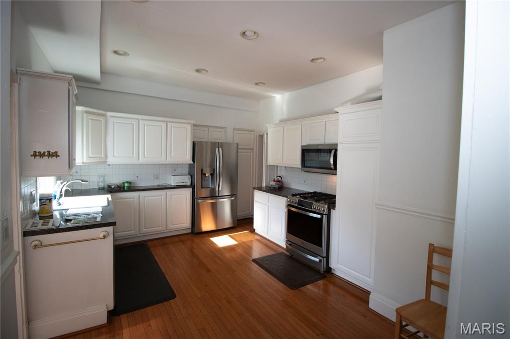 Edward Joy - Residential