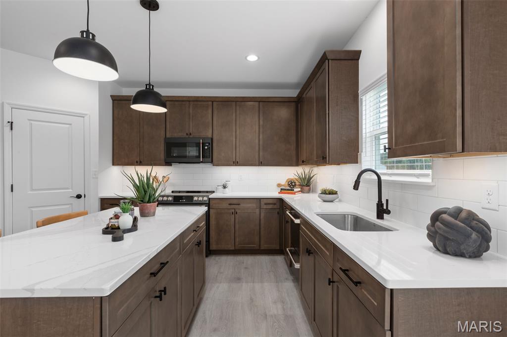 River Bluffs Manors - Residential