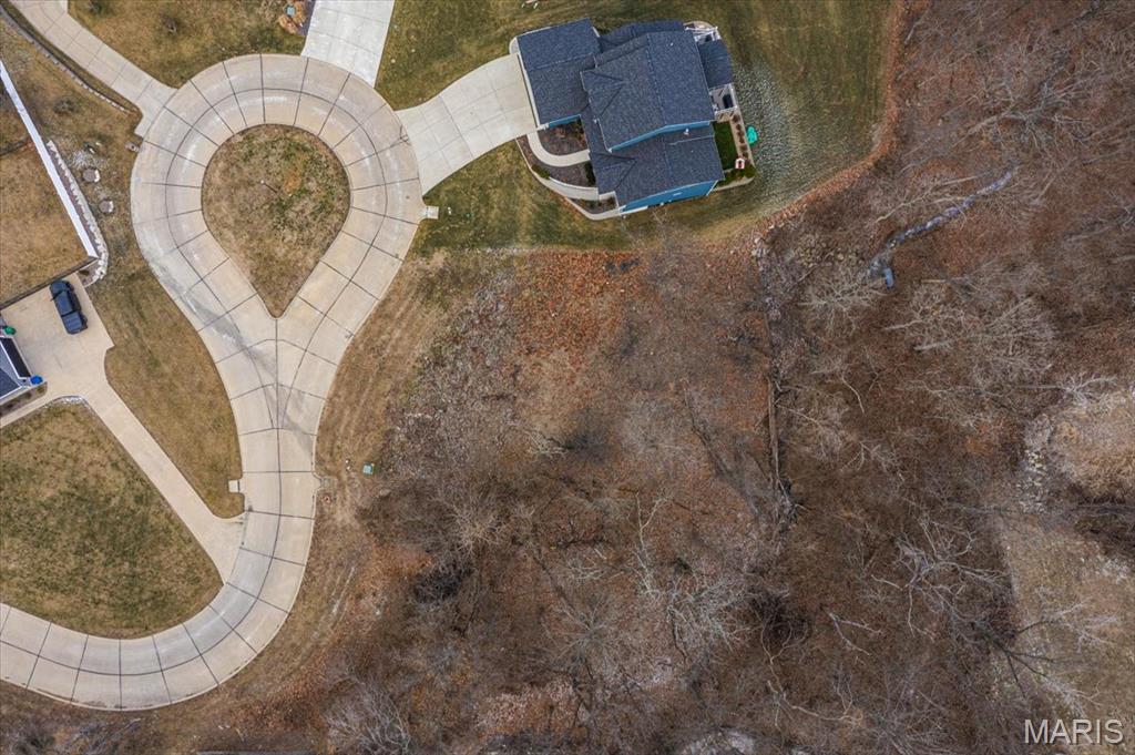 Alberts Laumeier Manor - Land