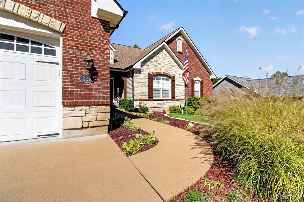 223 Lone Wolf Drive