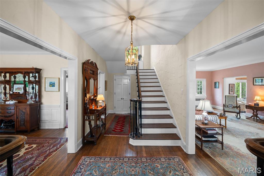 Country Club Place 2 - Residential