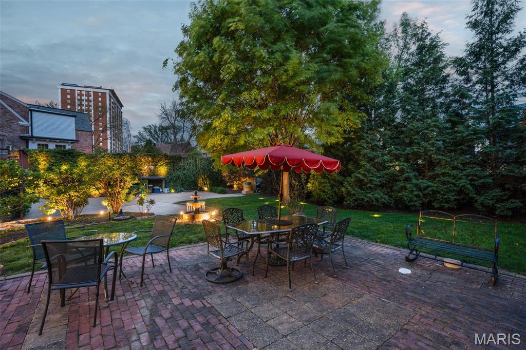 Country Club Place 2 - Residential