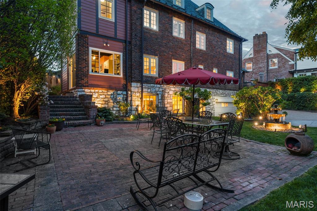 Country Club Place 2 - Residential