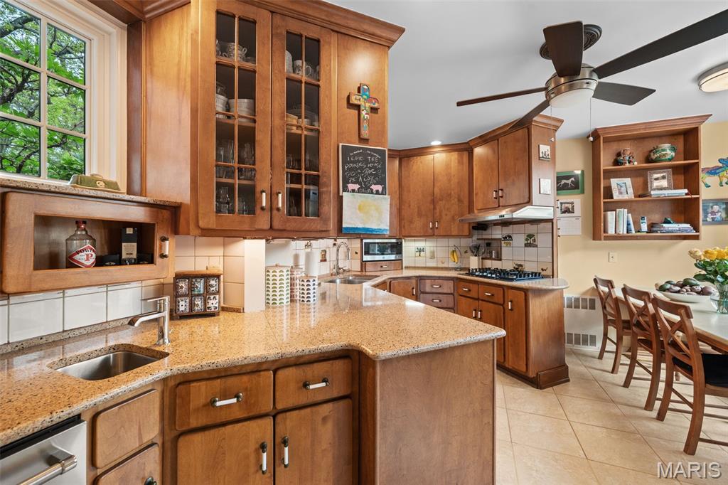 Country Club Place 2 - Residential