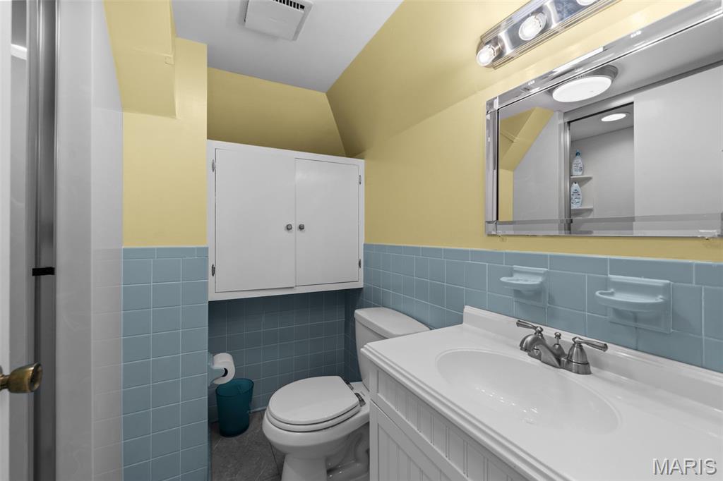 Country Club Place 2 - Residential