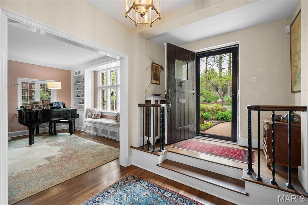 Country Club Place 2 - Residential