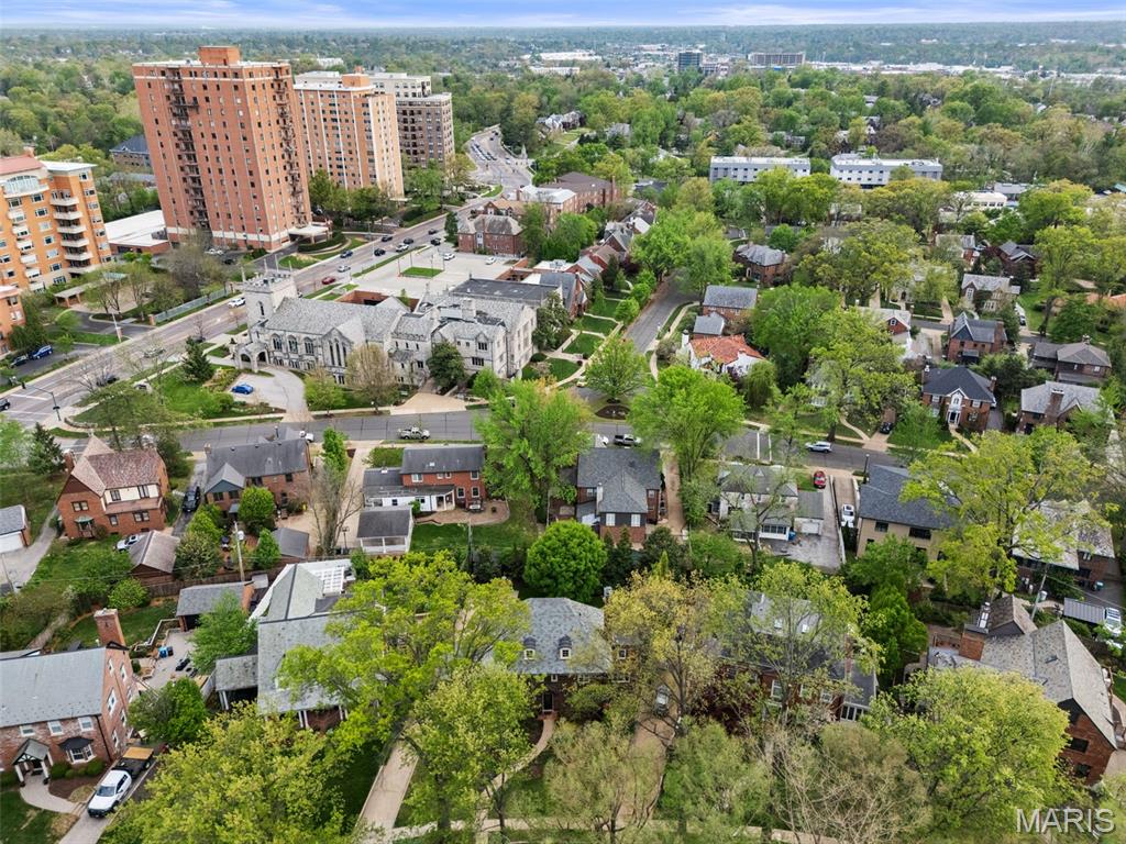 Country Club Place 2 - Residential