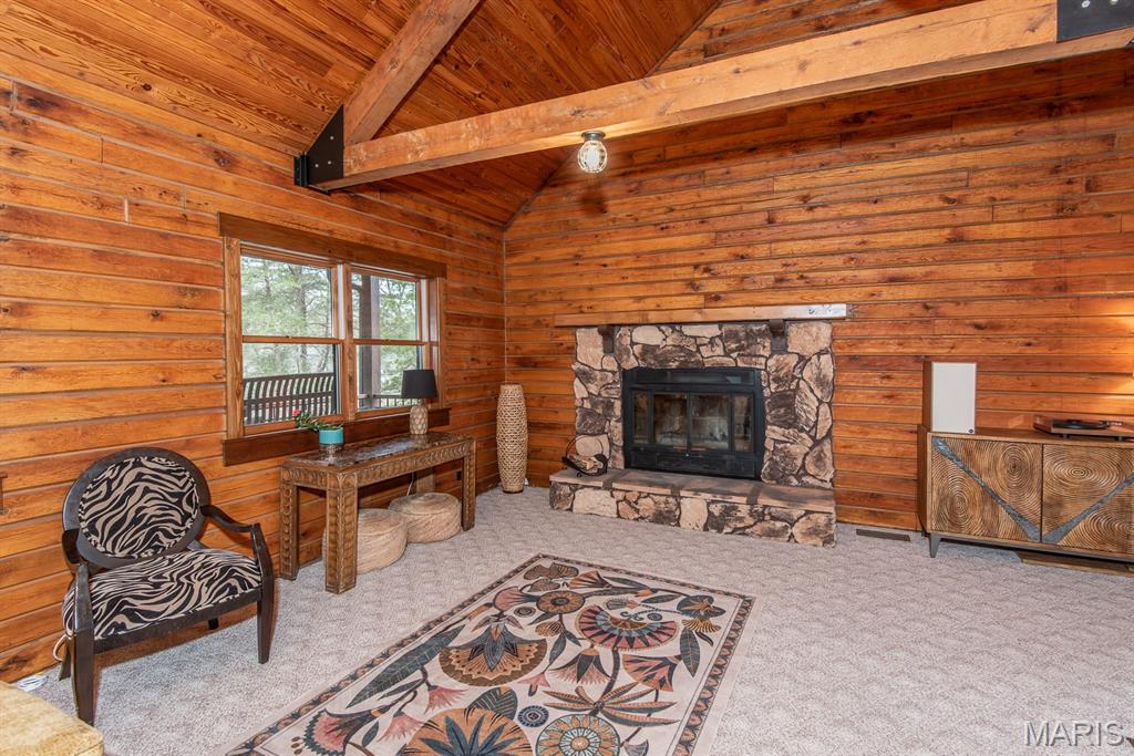 Courtois Tr - Residential