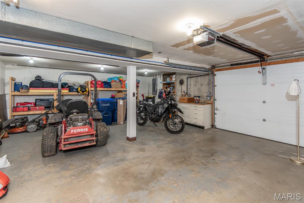 Courtois Tr - Residential