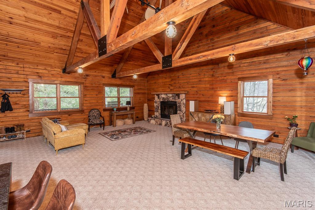 Courtois Tr - Residential