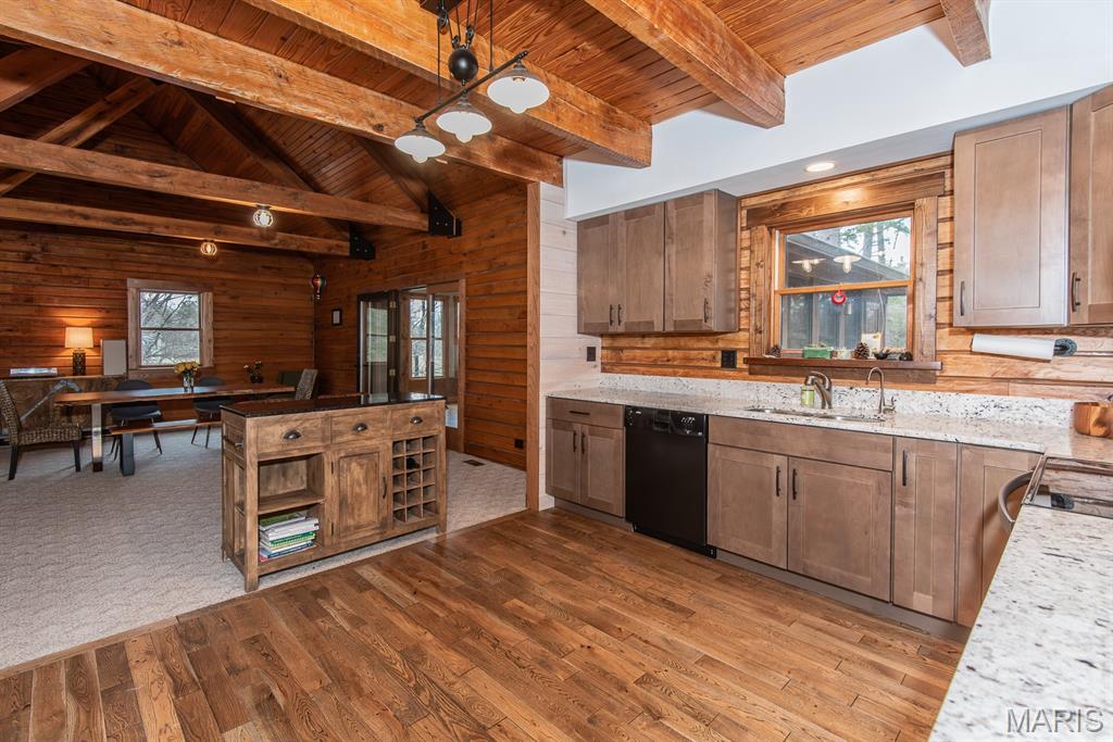 Courtois Tr - Residential