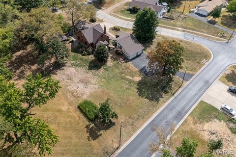 Tiny photo for 10000 Hilltop Drive, St Louis, MO 63128 (MLS # 25064570)
