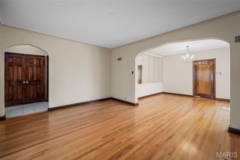Tiny photo for 10000 Hilltop Drive, St Louis, MO 63128 (MLS # 25064570)