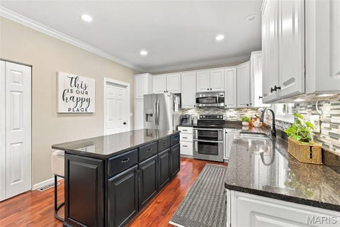 Tiny photo for 610 Royal Pine Court, Lake Saint Louis, MO 63367 (MLS # 26068286)