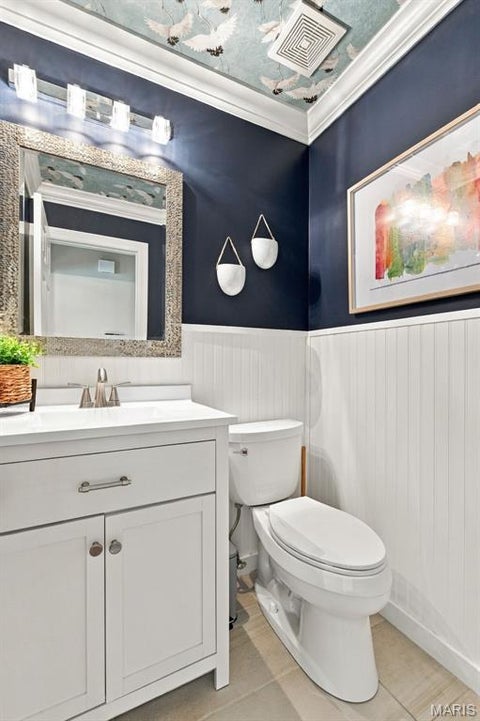 Tiny photo for 610 Royal Pine Court, Lake Saint Louis, MO 63367 (MLS # 26068286)