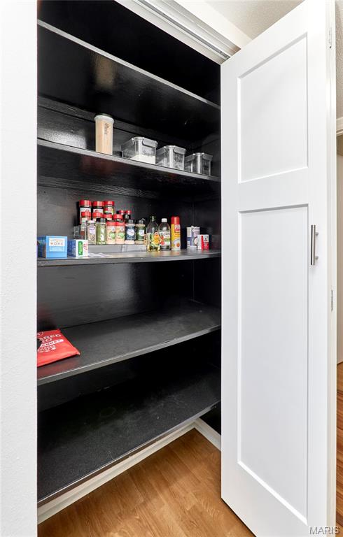 Chateau De Ville Condo Sec - Residential