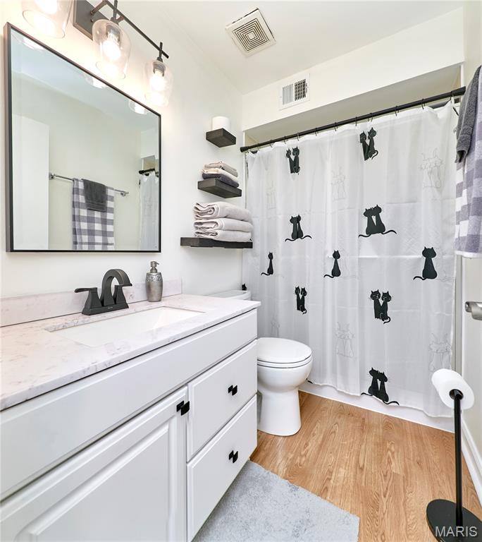 Chateau De Ville Condo Sec - Residential