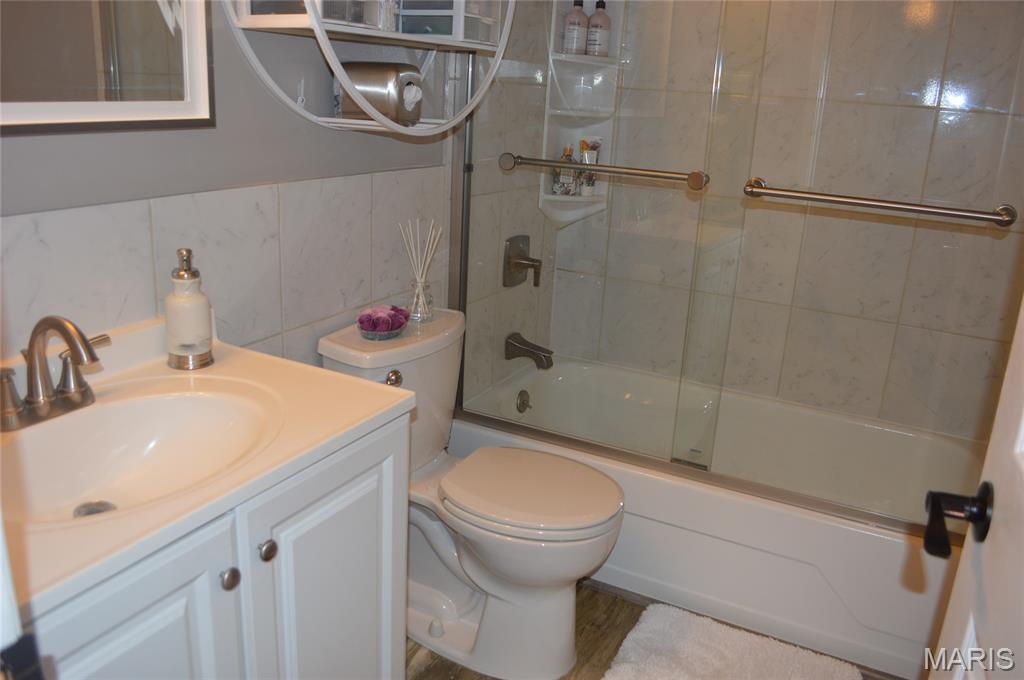 Carroll Wood Condo - Residential