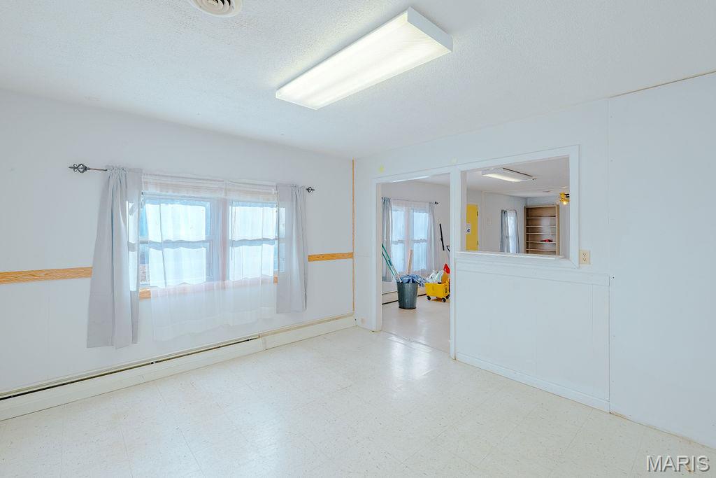 Jd Erni - Residential