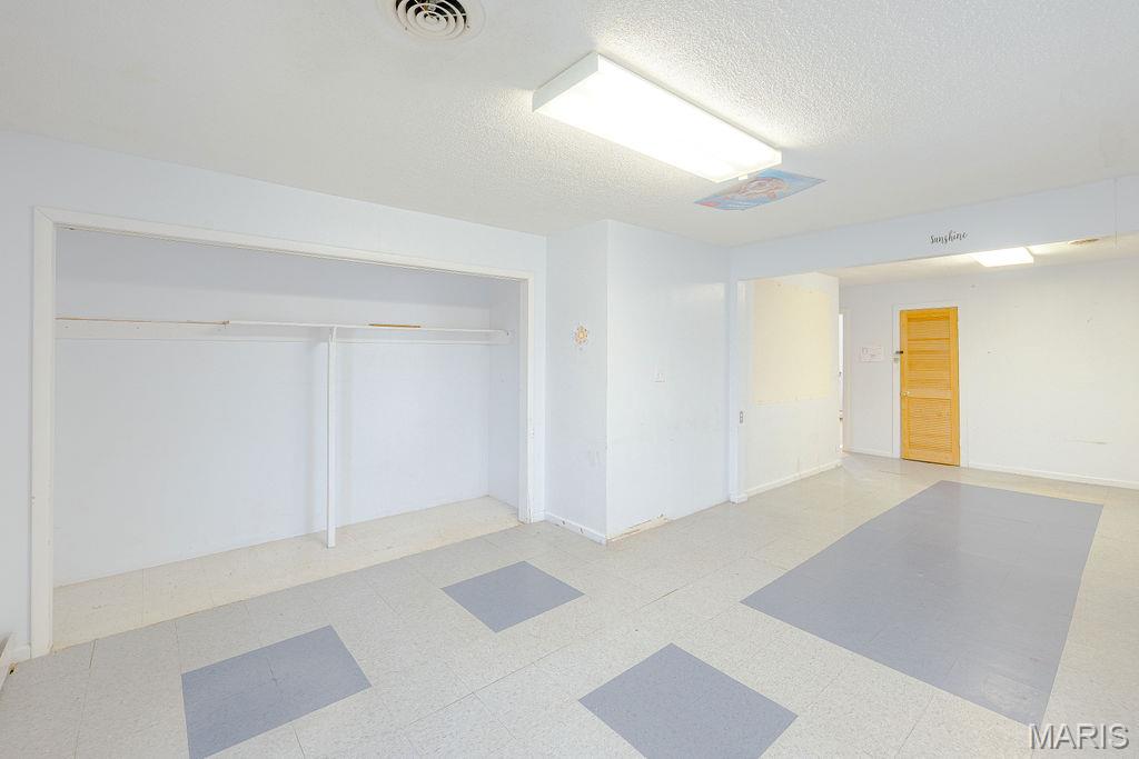 Jd Erni - Residential