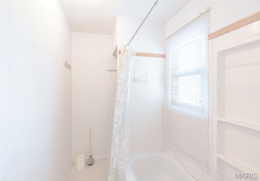 Jd Erni - Residential