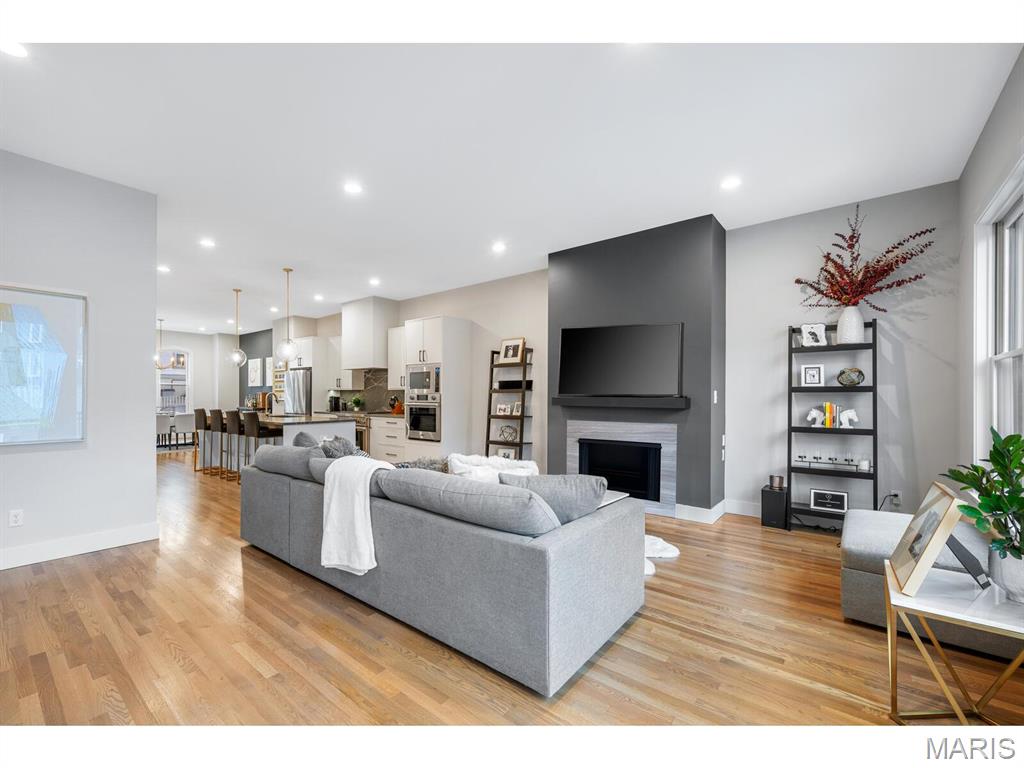 Lafayette Reserve - Residential