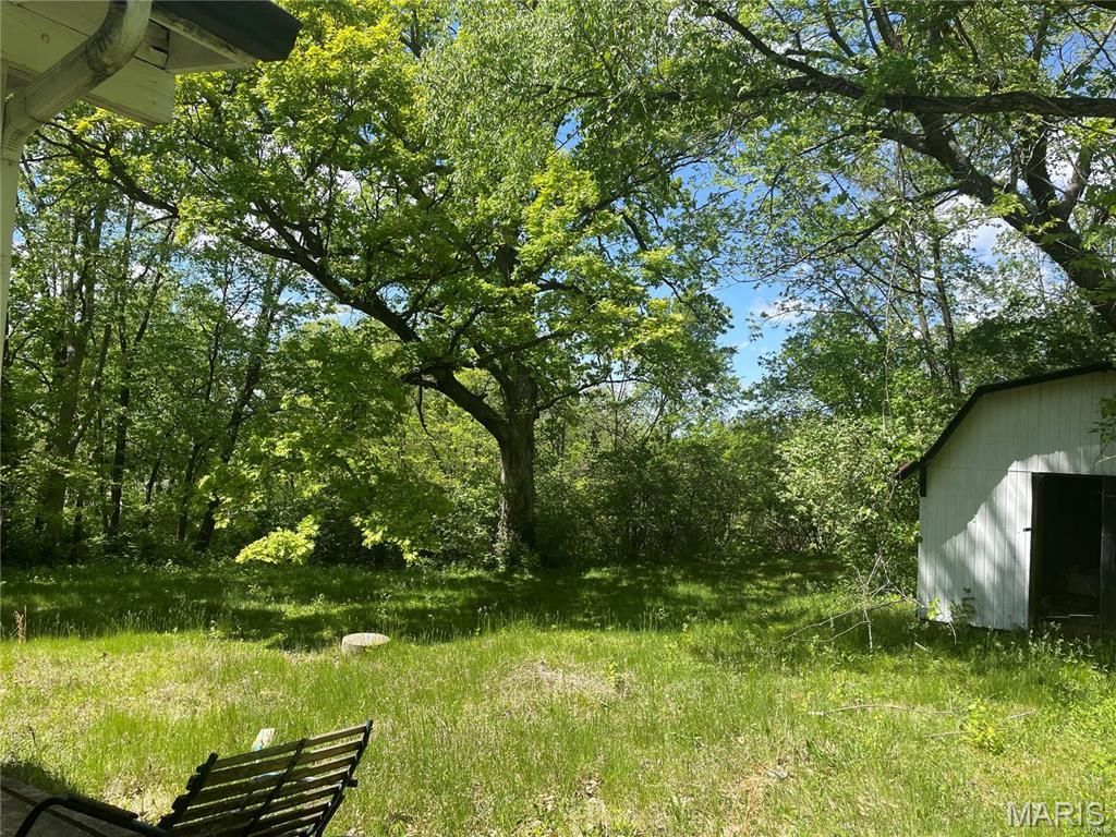 Photo of 1925 W Woodbine Ave Ave, Kirkwood, MO 63122 (MLS # 25021022)