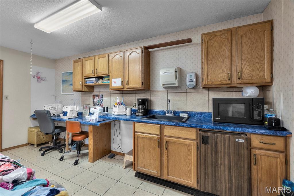 Harris - Commercial Sale