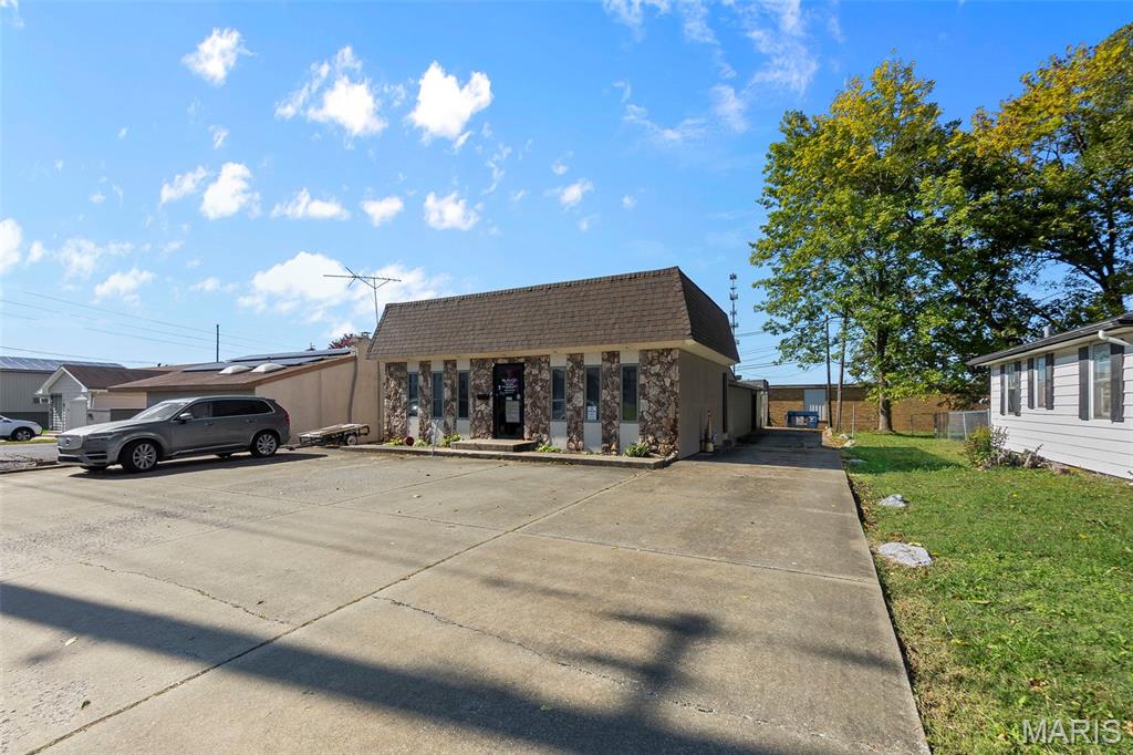 Harris - Commercial Sale