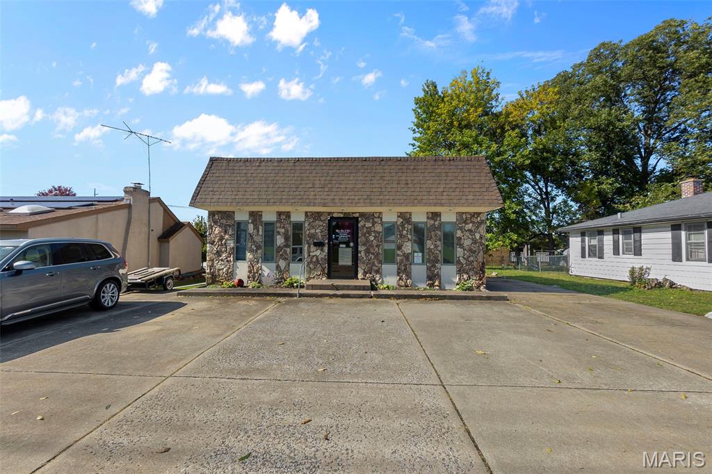 Harris - Commercial Sale