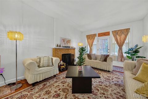 Tiny photo for 5553 Waterman Boulevard #1E, St Louis, MO 63112 (MLS # 26046365)