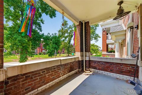 Tiny photo for 5553 Waterman Boulevard #1E, St Louis, MO 63112 (MLS # 26046365)
