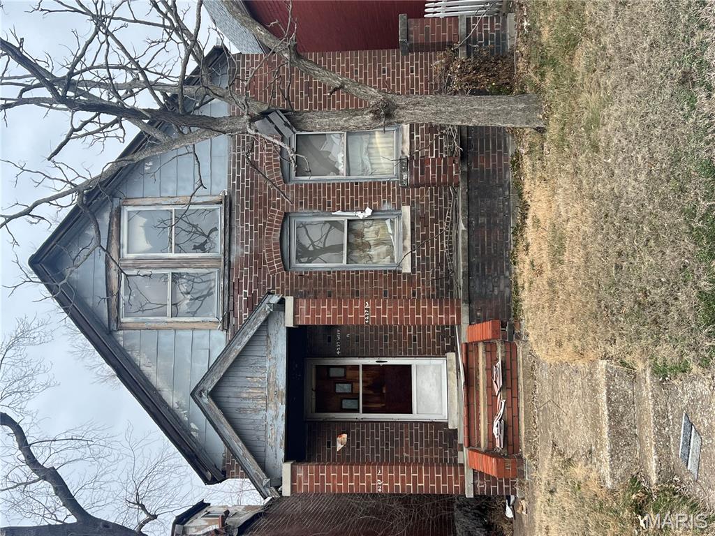 Clays Drive Tr Add - Residential